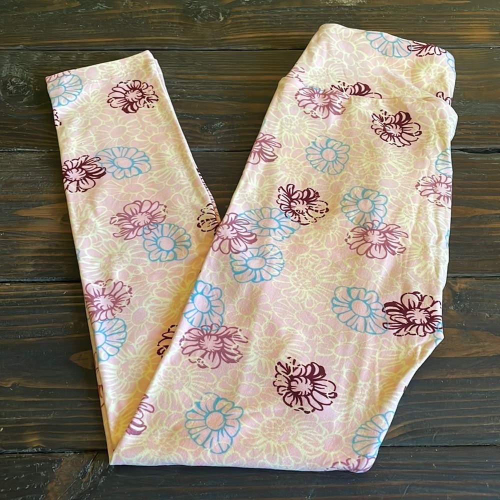 OS NWOT LuLaRoe Leggings EE14 5562